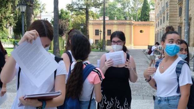 Hoy habrá exámenes presenciales en la Universidad de Sevilla