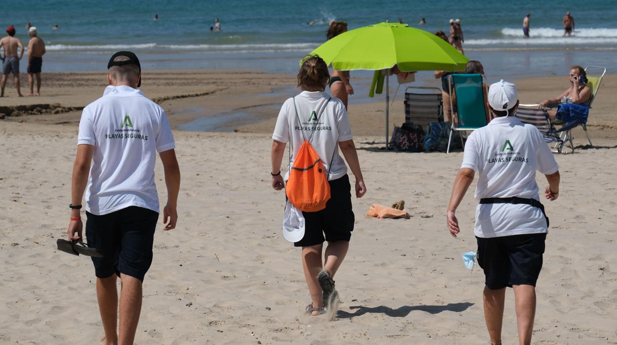 Costa Ballena, en Chipiona, es una de las playas preferidas de los sevillanos