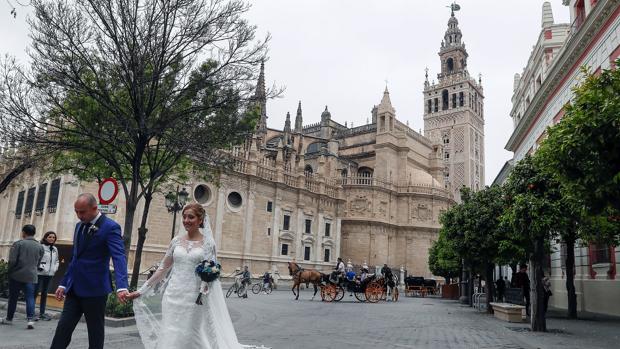 Las bodas por la Iglesia en Sevilla alcanzan la cifra más baja en ocho años