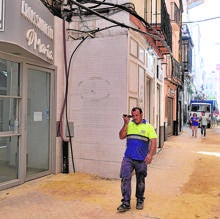 Las obras de la calle Cuna dejan casi la mitad de los locales vacíos.