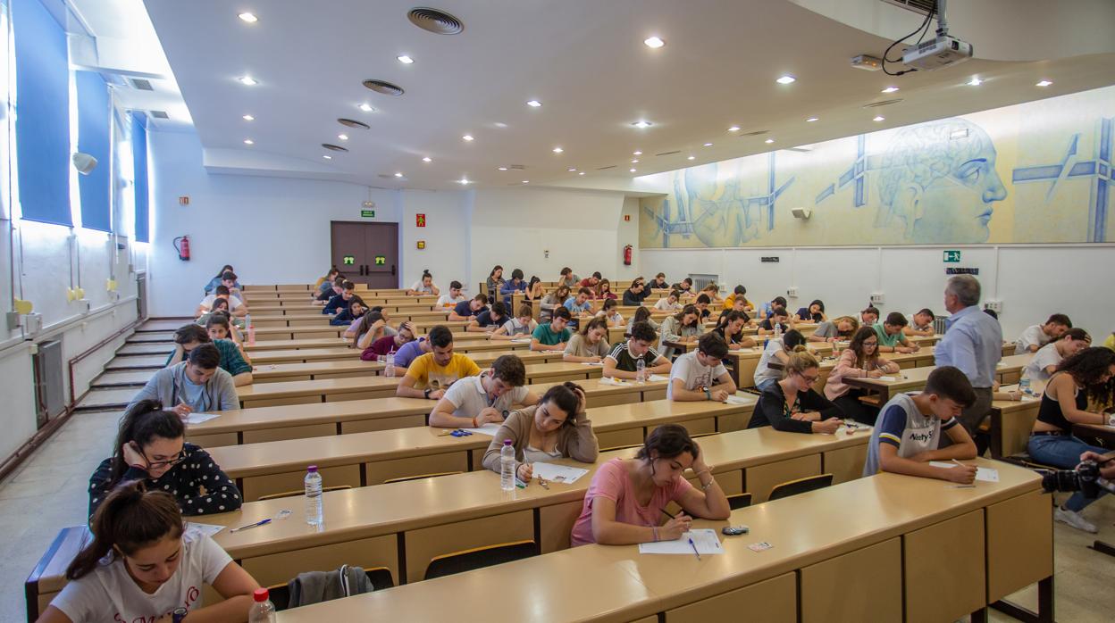 Un aula de Ingeniería de la Edificación