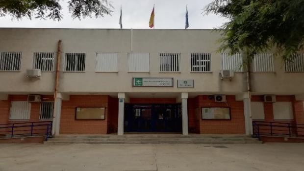 En cuarentena los alumnos y la tutora de una clase de un colegio de Sevilla Este al dar positivo un niño