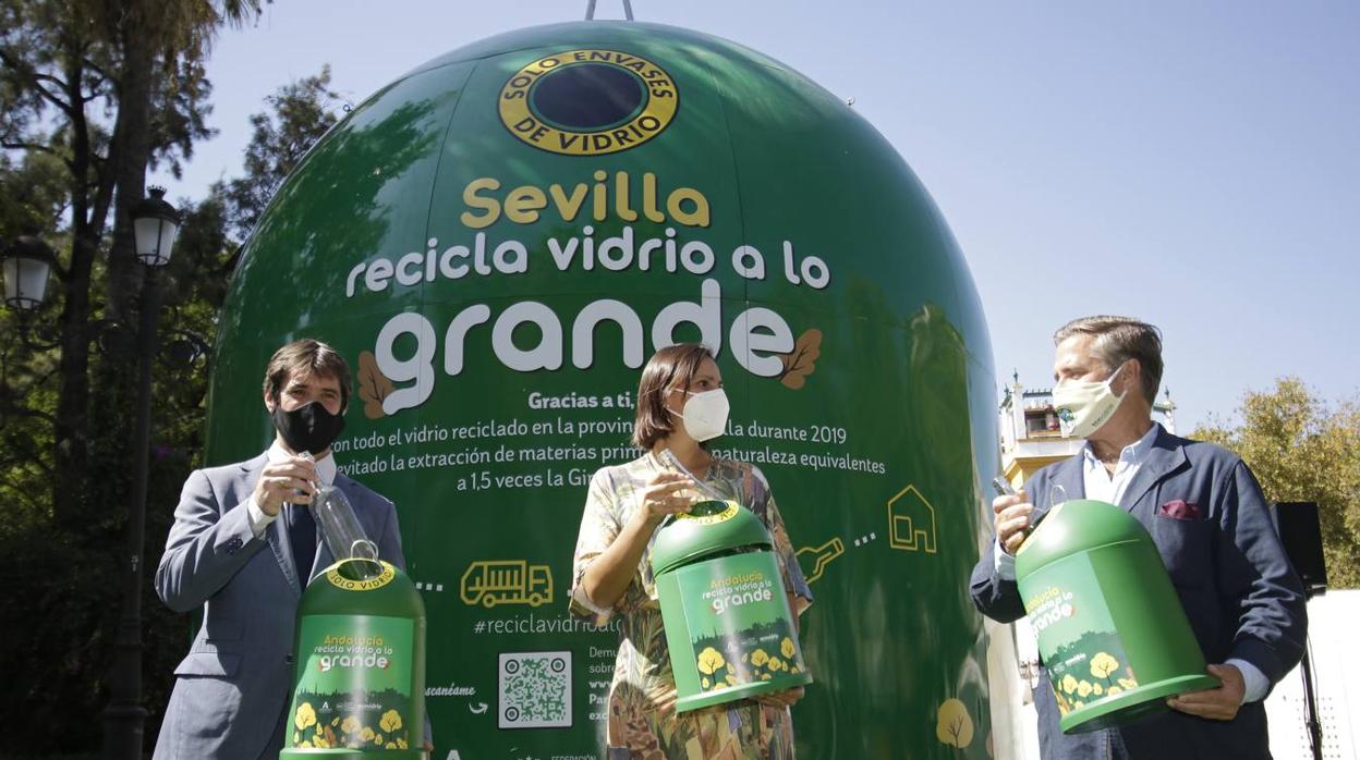 Presentación de la campaña este lunes en el paseo de Cristina