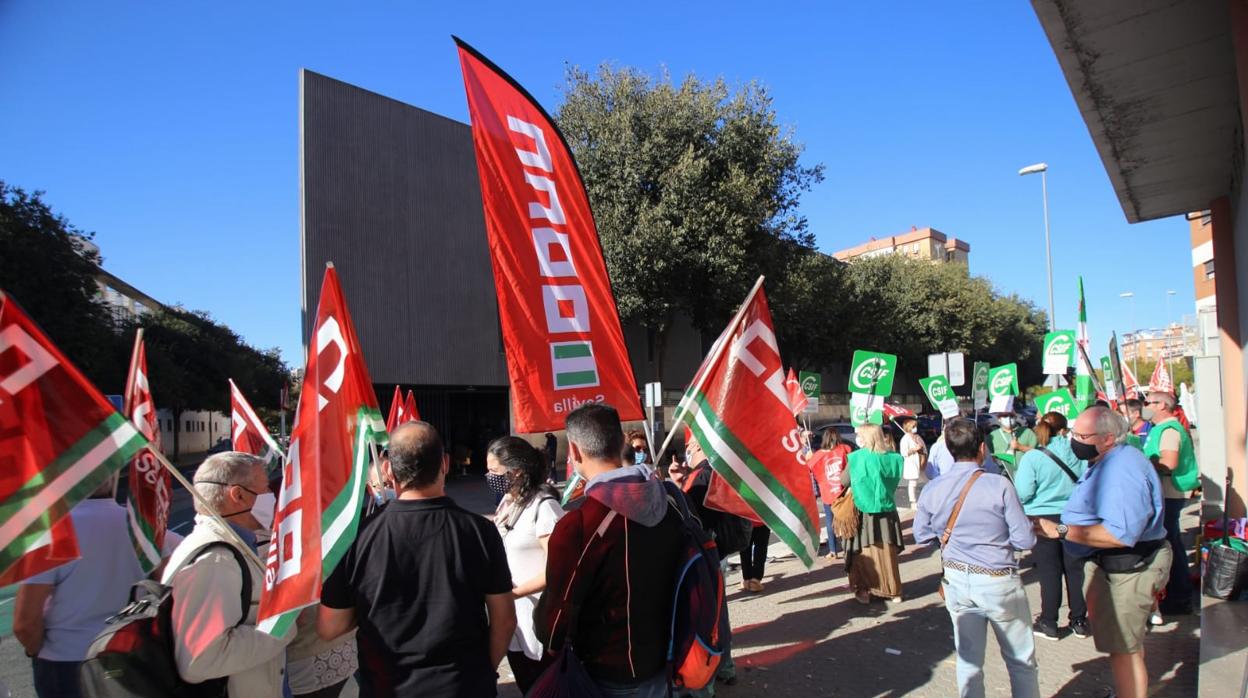 Protestas este martes frente al centro de Salud El Alamillo