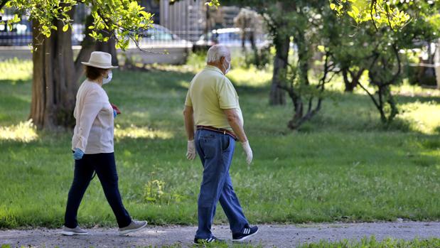 Crece hasta 41 el número de nuevos ingresos por coronavirus en Sevilla en las últimas horas