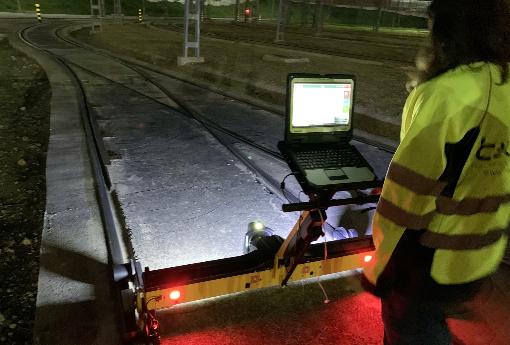 Los trabajos se suelen hacer durante la noche