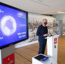 Antonio Muñoz durante la presentación