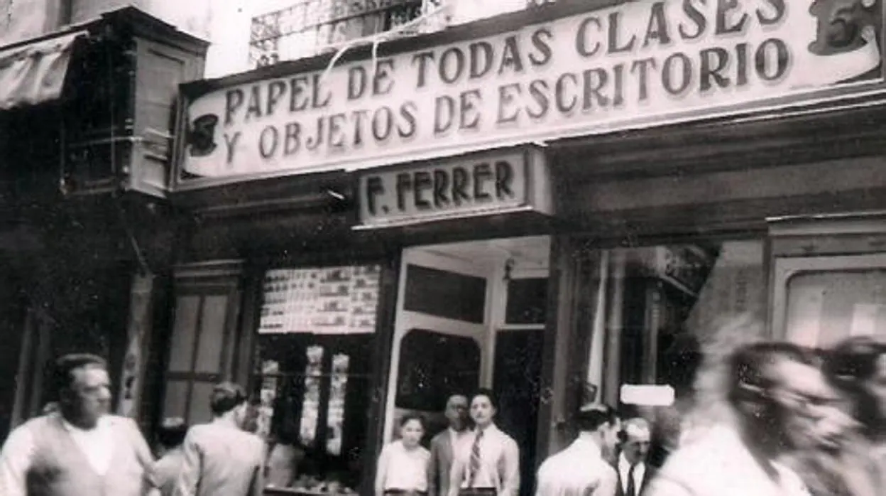 Imagen de la papelería Ferrer a princiios del siglo XX