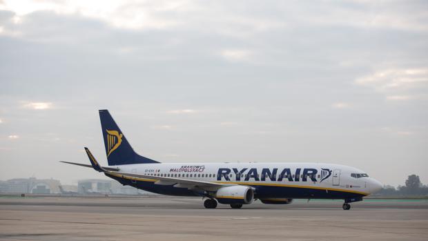 Condenan a Ryanair por más de tres horas de retraso en un vuelo Berlín-Sevilla