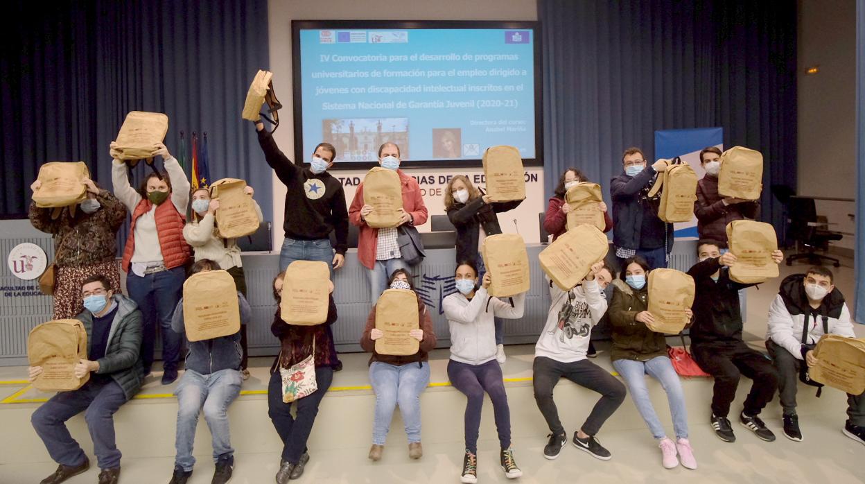 Los estudiantes que partiipanen el curso