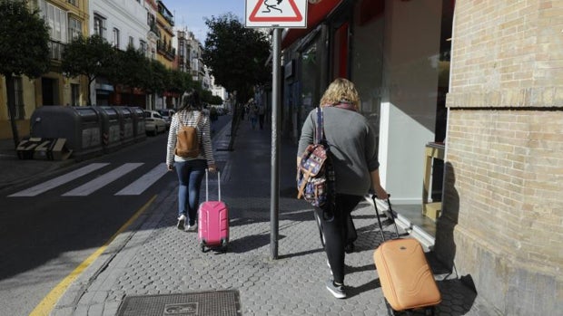 La asociación de viviendas turísticas de Sevilla rechaza el cambio de regulación