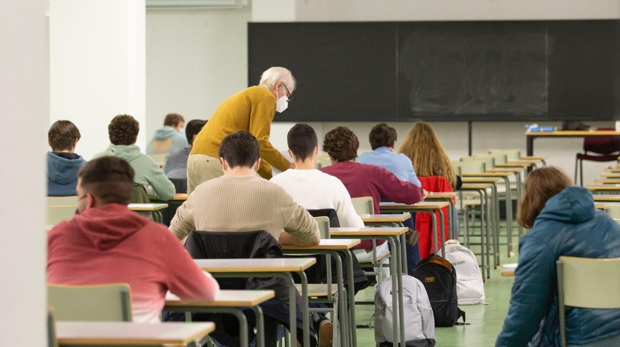 Un examen ayer en la Escuela de Ingenieros de Sevilla