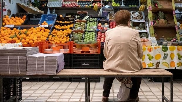 Beltrán Pérez pide a Espadas una «apuesta firme» por la digitalización de los mercados de abastos