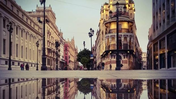 #RetoEneroABC: Sevilla y su reflejo, imagen ganadora de la edición más reñida hasta ahora
