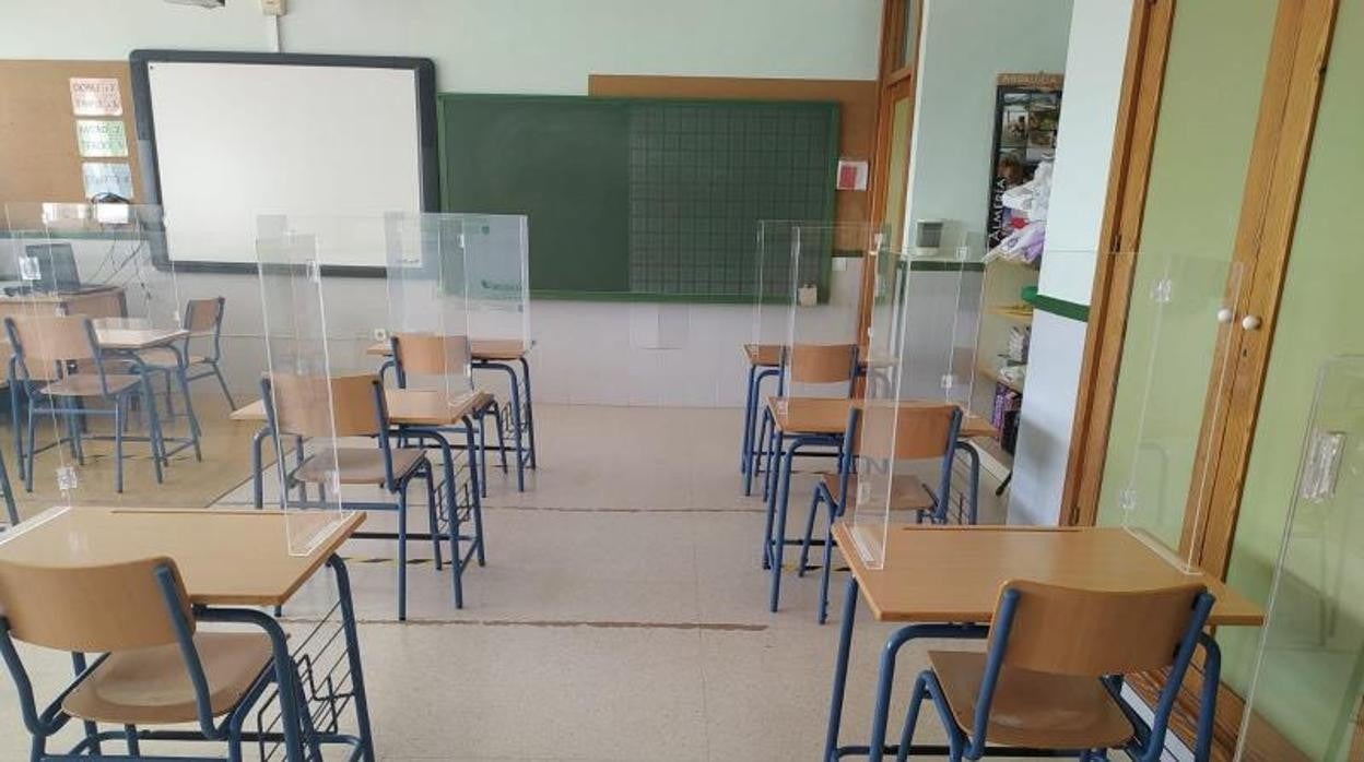 La desinfección de los centros educativos ha sido potenciada por el Ayuntamiento