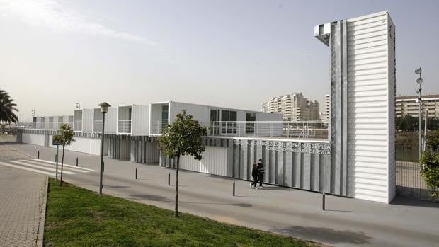 La terminal de cruceros del Puerto de Sevilla aspira a un prestigioso premio de arquitectura