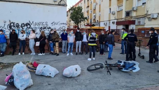 La Policía despliega efectivos en el Polígono Norte tras los disturbios del miércoles en Sevilla