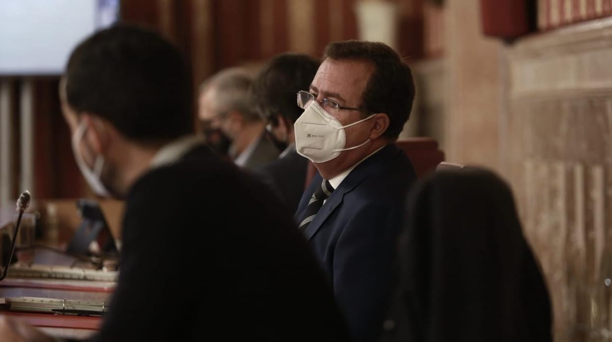 Juan Carlos Cabrera, durante el pleno ordinario de febrero