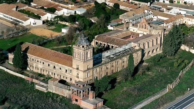 El monasterio de San Isidoro del Campo recuperará la cerca original y la portada