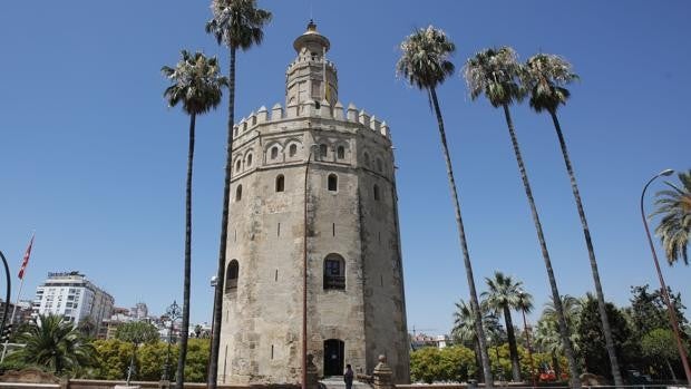 La Torre del Oro: ocho siglos vigilando la entrada a Sevilla