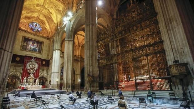 La Catedral de Sevilla limita el número de confirmaciones, que se realizarán sin familiares por el Covid