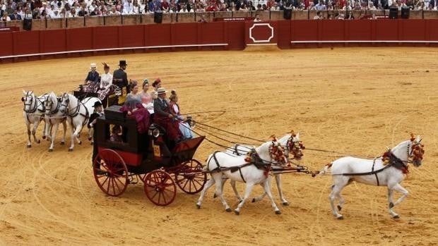 Sevilla tendrá este año exhibición de enganches en la Maestranza, aunque con aforo limitado por el Covid