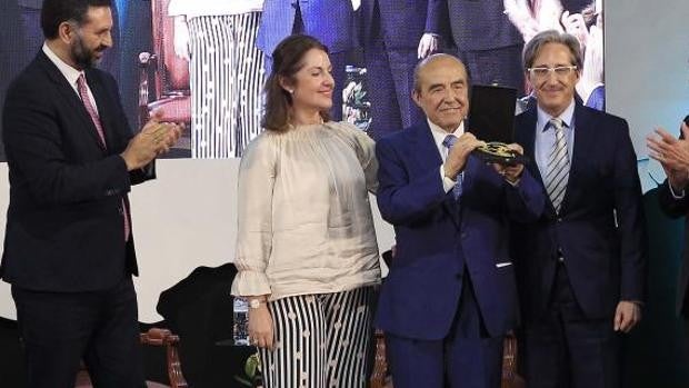 Muere Juan Robles: la hostelería sevillana pierde a su gran maestro