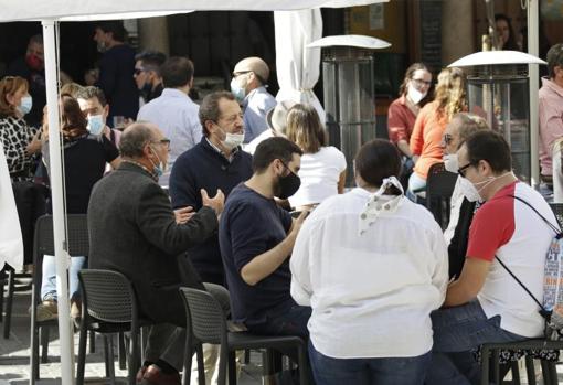 Terraza de un bar de Sevilla