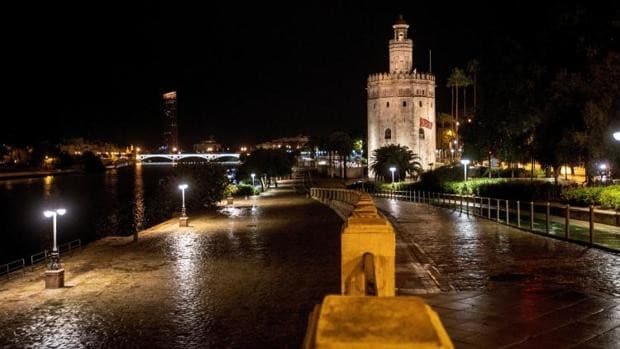 Guía de restricciones en Sevilla para Semana Santa 2021: toque de queda, movilidad y horarios