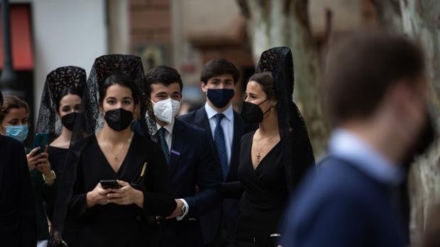 Un Jueves Santo en construcción para el resto de Sevilla