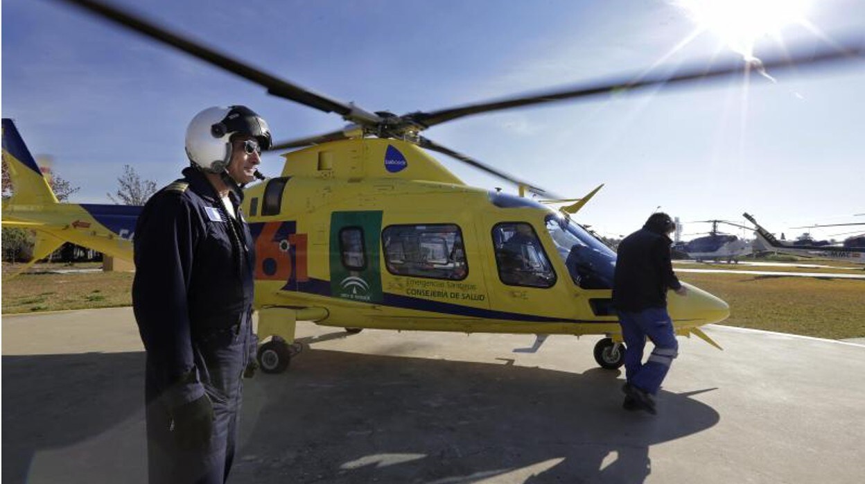 El herido fue trasladado al hospital en helicóptero del 061