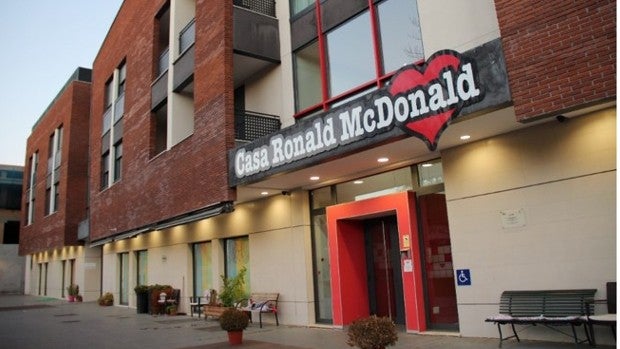 El Ayuntamiento de Sevilla cede suelo para la Casa Ronald McDonald para niños hospitalizados