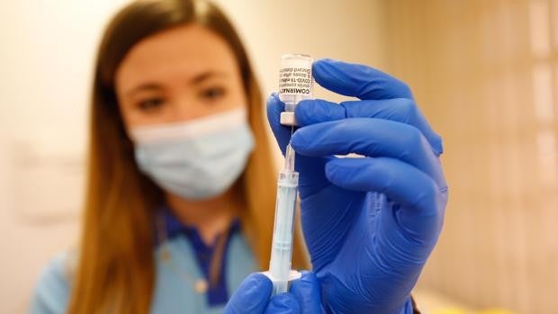 La presión hospitalaria derivada del Covid se reduce en los centros de Sevilla