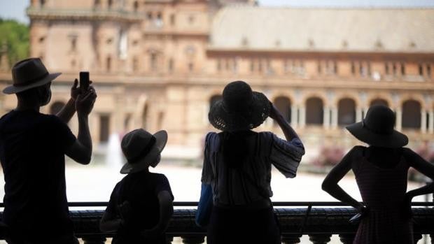 El tiempo en Sevilla: calor sofocante con dos avisos amarillos y máximas de 40ºC