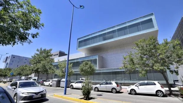 El nuevo hospital de la Cartuja estará abierto a finales de año