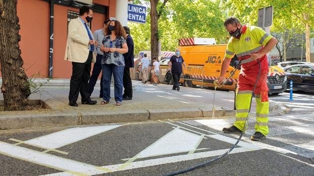 El Ayuntamiento de Sevilla reordena el viario en Los Bermejales para ganar plazas de aparcamiento