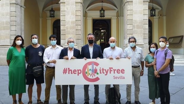 Sevilla, primera ciudad en eliminar la hepatitis C en la personas sin hogar