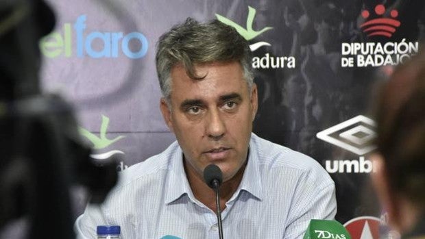 Detenido el empresario sevillano Joaquín Parra por fraude en su red de gasolineras