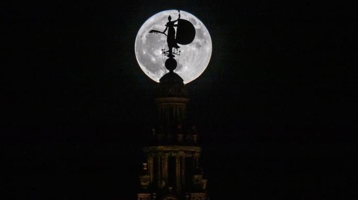 Imagen de la luna azul el pasado 30 de octubre de 2020