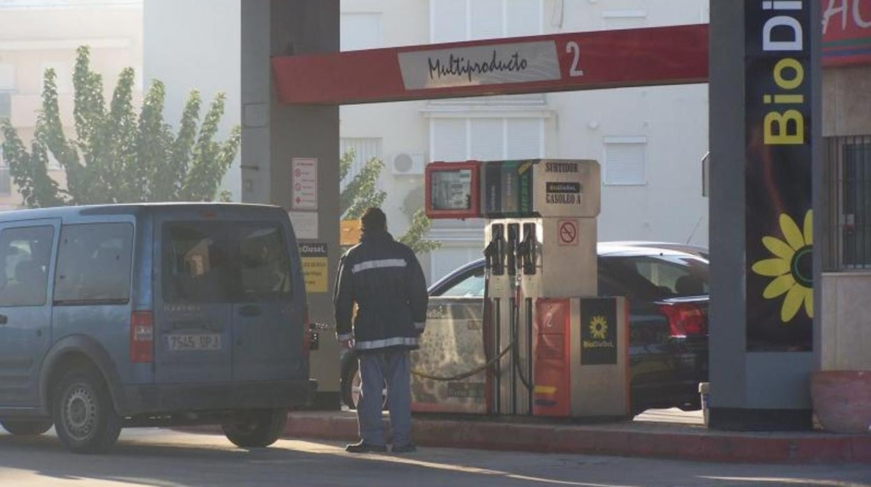 Con la modificación del PGOU no podrá haber gasolineras a menos de 50 metros de un edificio residencial o equipamiento