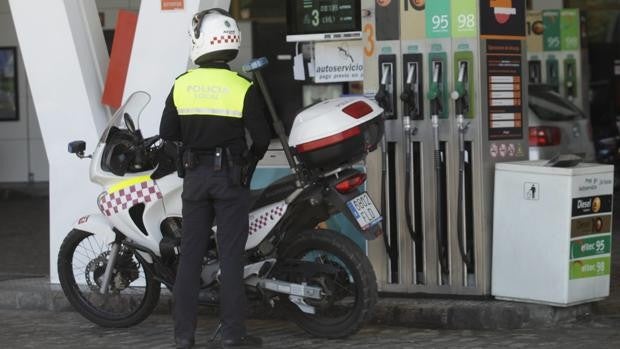 Guerra abierta entre el sindicato de Policía Local y el Ayuntamiento de Sevilla