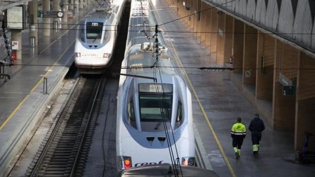 La huelga de Renfe provoca la supresión de 23 trenes en Sevilla este viernes