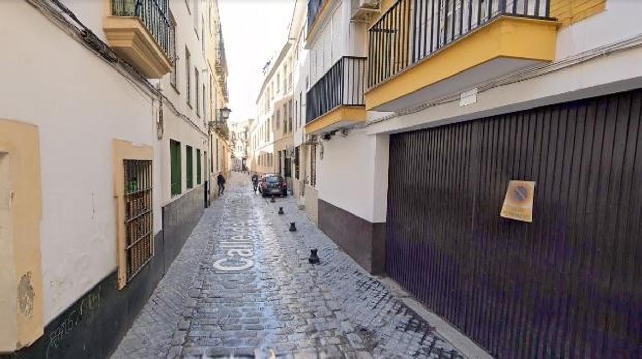 Este episodio de violencia machista ocurrió en un piso de la calle Torreblanca, en la Macarena