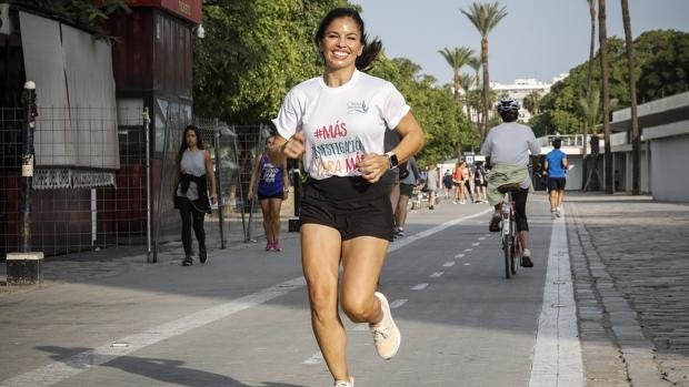 Correr el EDP Medio Maratón de Sevilla para mejorar la vida de las que sufren cáncer de mama