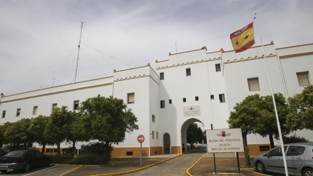 Los tribunales admiten como acto de servicio la lesión de un militar de Tablada entrenando en el gimnasio