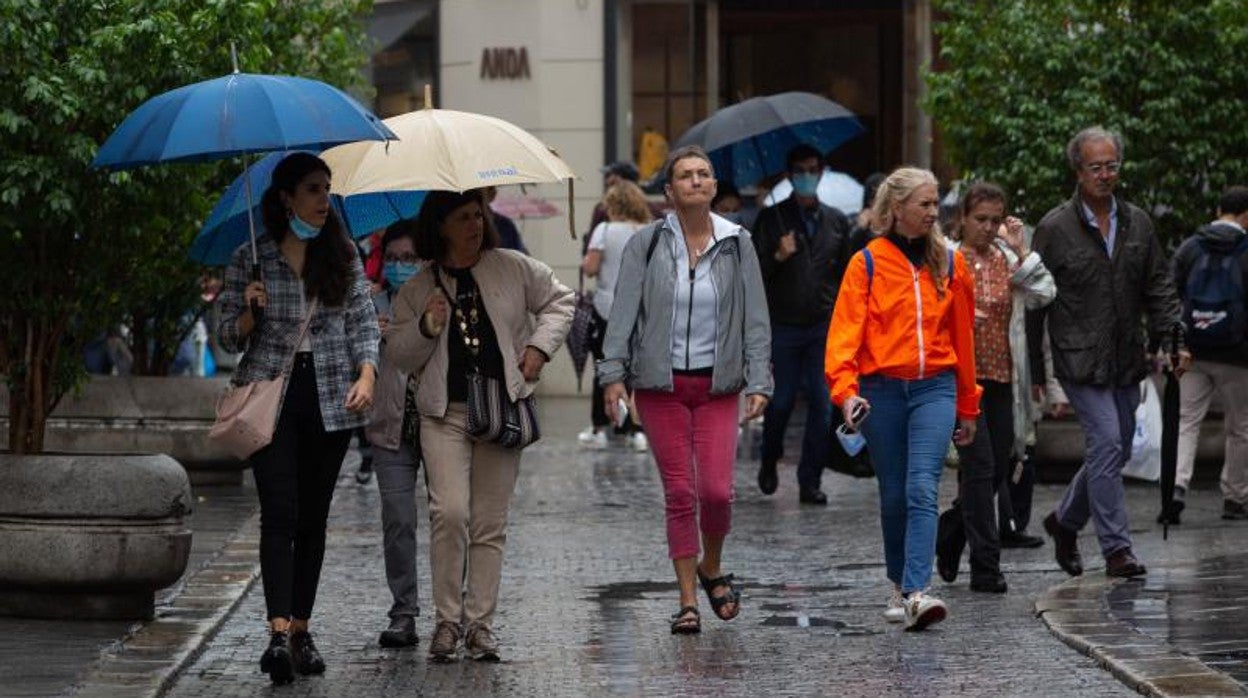 Día lluvioso en el Centro de Sevilla