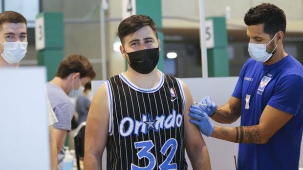 Jornada sin fallecidos por Covid-19 en Sevilla