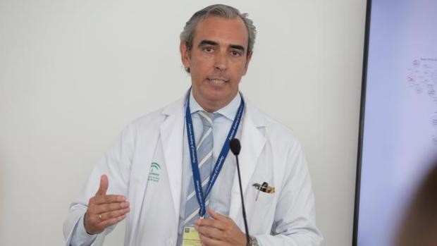 Premio a la mejor intervención quirúrgica a las unidades de Dermatología y Neurocirugía del Macarena