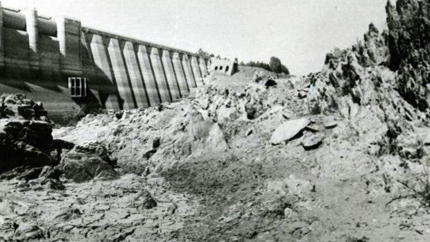 El gran apagón de los grifos en 1981: siete horas de agua