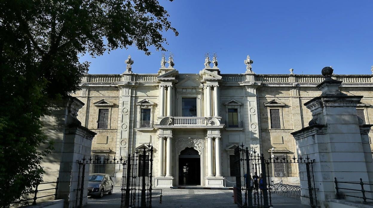 Fachada del rectorado de la Universidad de Sevilla